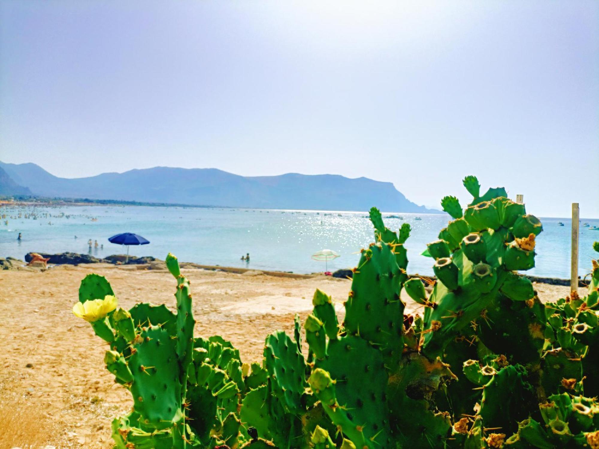 Villemar Isola delle Femmine Exteriör bild